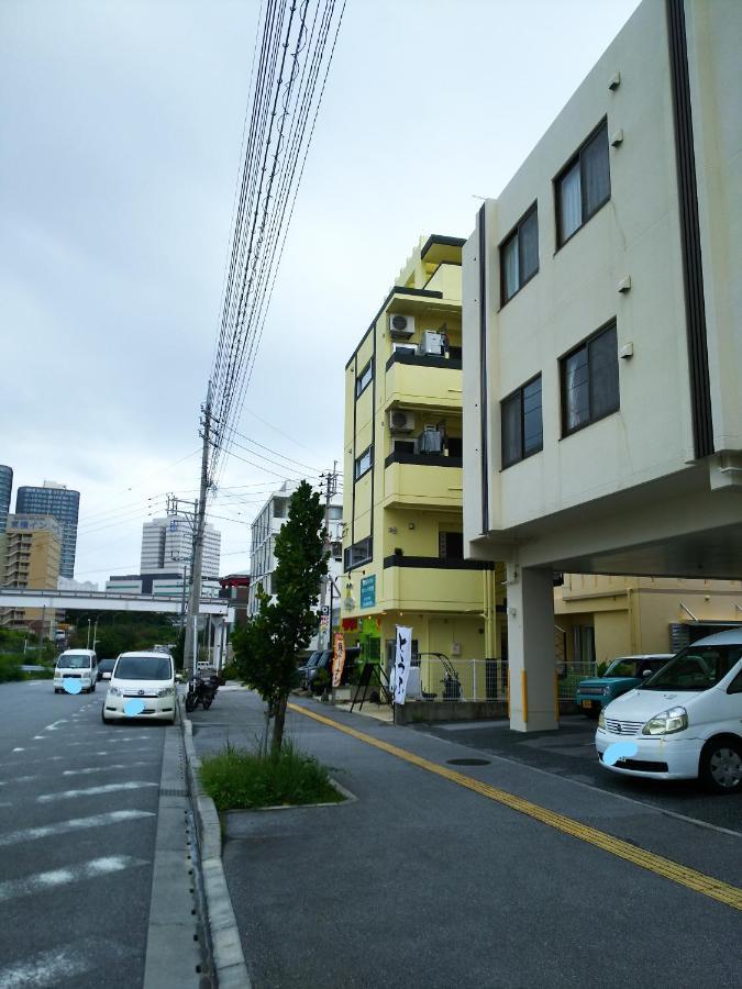 Urban Condominium Wafutei Naha Esterno foto